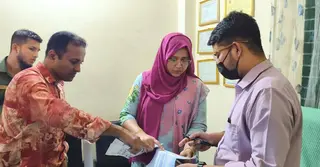 চিকিৎসক সেজে রোগী দেখায় এক মাসের কারাদণ্ড, জরিমানা